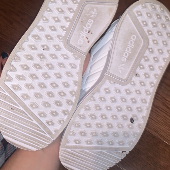 Adidas sneakers - Picture 4 of 4